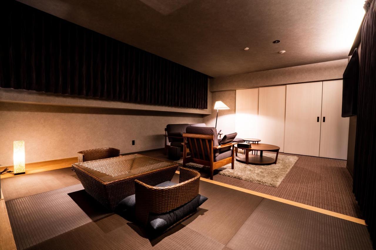Randor Hotel Namba Osaka Suites Bagian luar foto