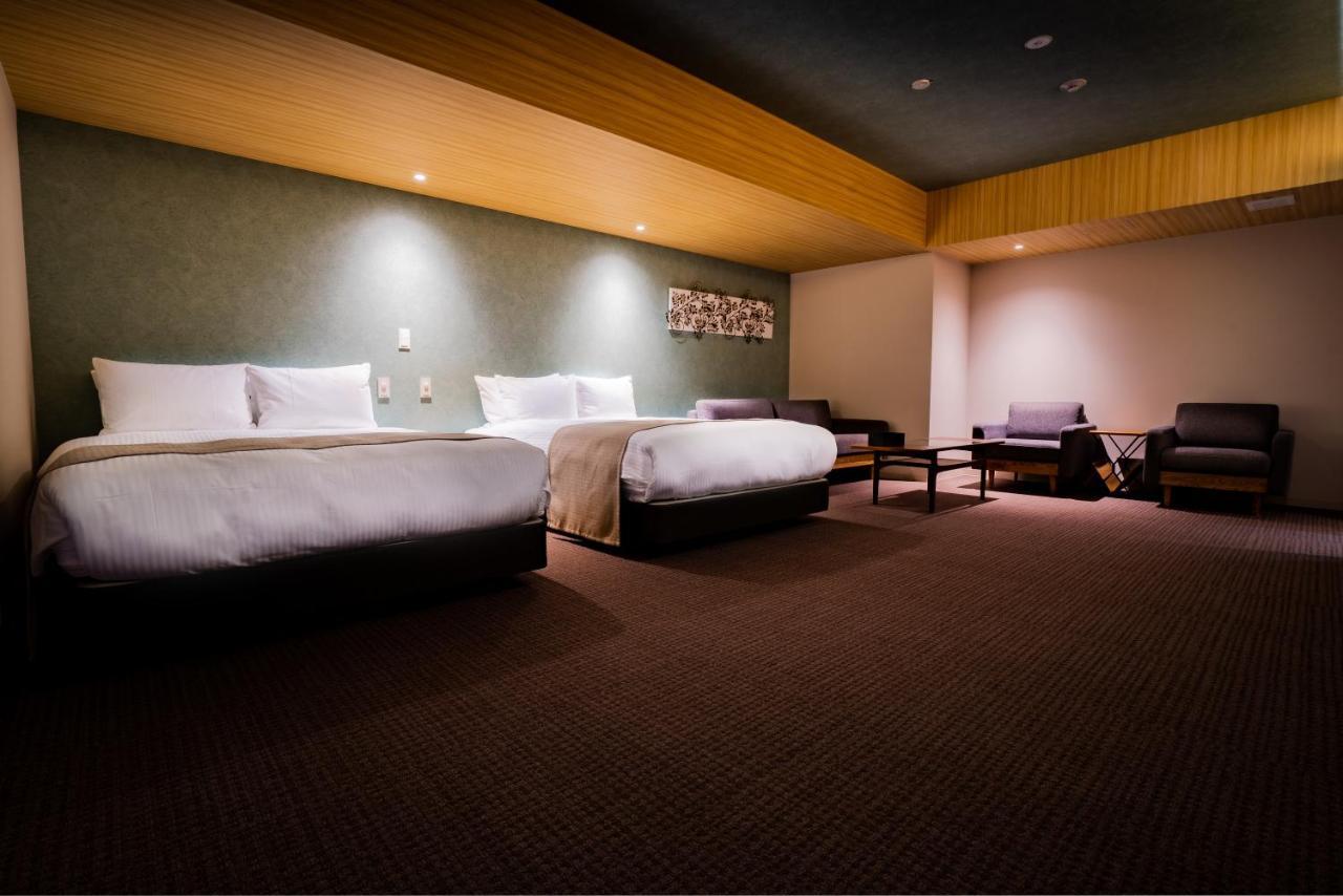 Randor Hotel Namba Osaka Suites Bagian luar foto